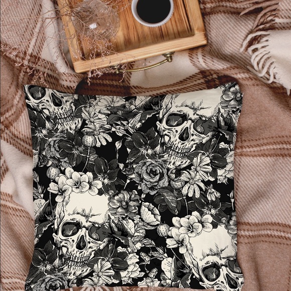 Skull Rose Pattern Pillowcase Cushion Cover - Picture 3 of 4